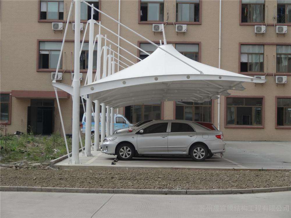 停車棚